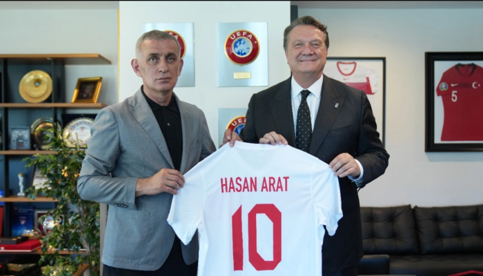 Beşiktaş Başkanı Hasan Arat, TFF Başkanı HacıosmanoğluBeşiktaş’ı ziyaret etti