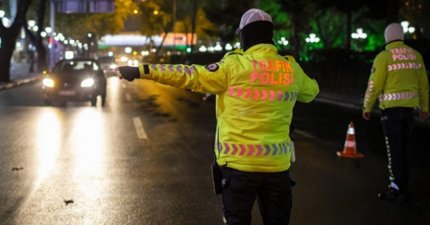 İstanbul’da yolu konvoyla kapatana 18 bin lira para cezası