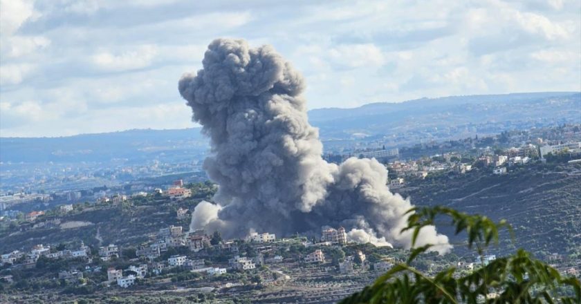 İsrail’in Lübnan’a düzenlediği hava saldırısında 23 Suriyeli öldü