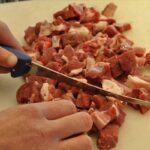 Bayram eti tehlike olmasın! İyi pişirilmeyen et, ciddi mide ve bağırsak sorunu oluşturur! Parça etler derin dondurucuda ne kadar süre durmalıdır?