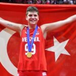Eczacıbaşı, Milli voleyblcu Ebrar Karakurt’u kadrosuna kattı