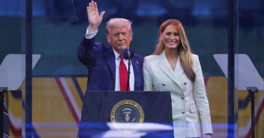 ABD Başkanı Trump askeri geçit törenine katıldı