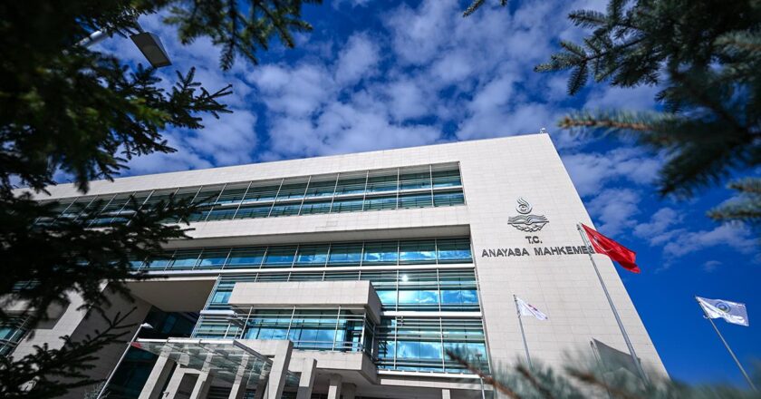 AYM’den enflasyon nedeniyle değer kaybına ilişkin pilot karar