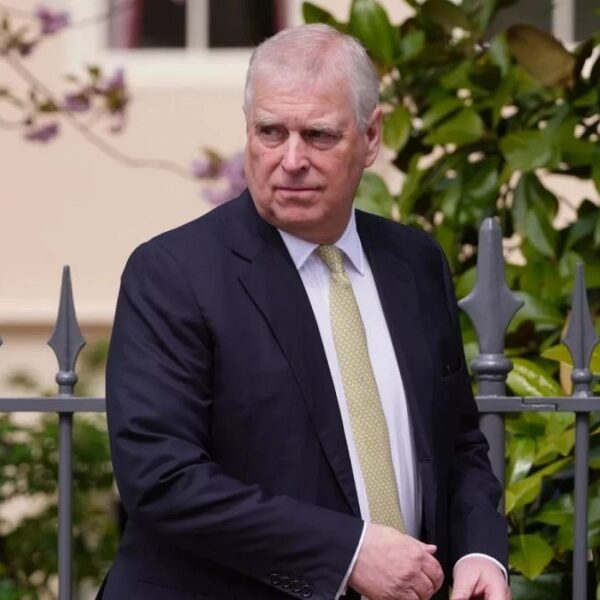 Prens Andrew, Epstein bağlantısı nedeniyle ‘York Dükü’ unvanından vazgeçti