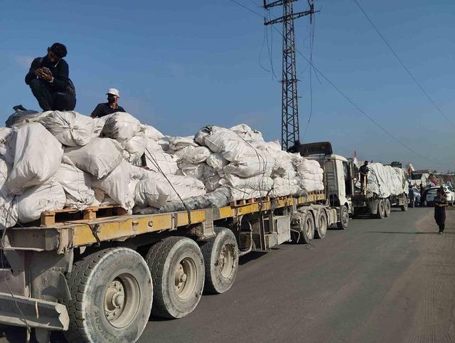 Mısır, Gazze'nin kuzeyine 50 tır insani yardım gönderdi 3