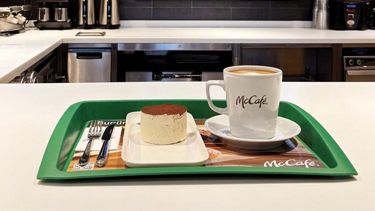 Atık ekmekler tepsi oldu sırada patates var