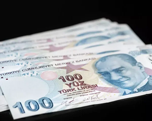 Yüksek Mahkeme Üyesinin Açtığı Mahkeme Sayesinde Maaşlarda Yüksek Artış Kapıda